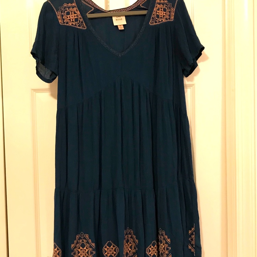 Knox Rose embroidered knee length dress